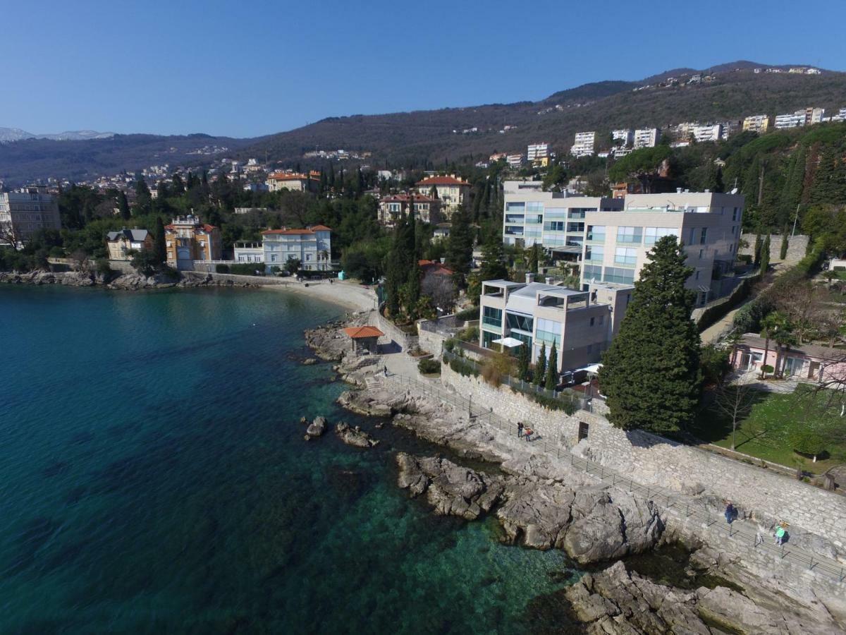 Deluxe Apartment Volosko Opatija Exterior foto